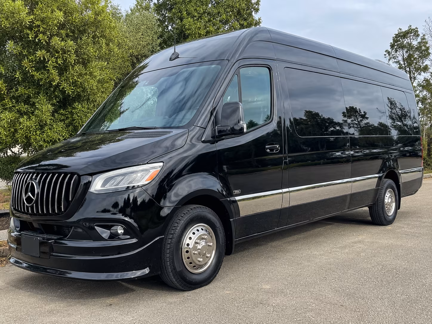 New Rochelle Wine Tour & Brewery Transportation