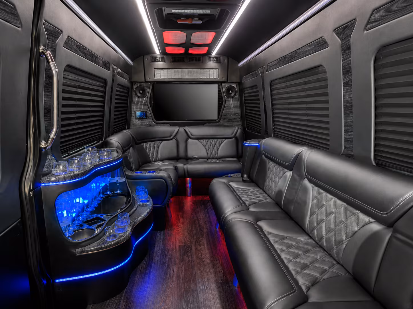 newrochellecharterbusservices com will help you build a corporate airport shuttle to hpn lga jfk or ewr