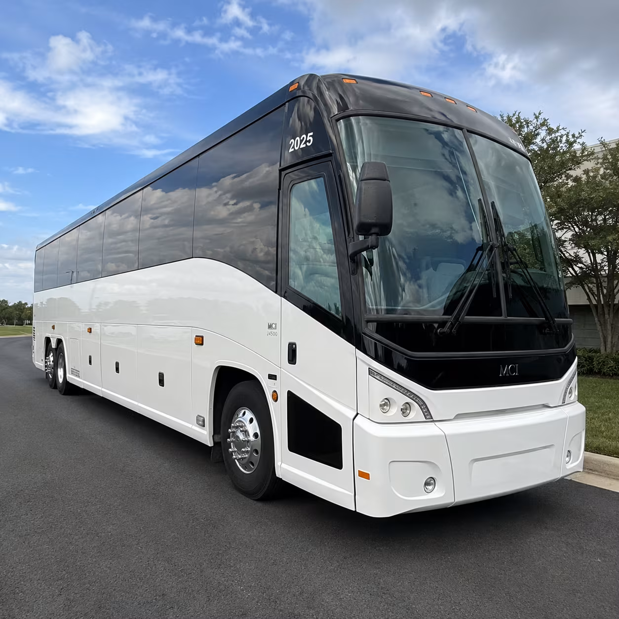 wedding guest shuttles between new rochelle station and waterfront venues on long island sound